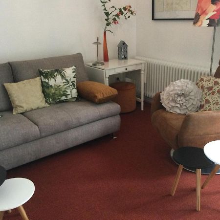 Ferienhaus Us Luett Hus Und Das Zimmer Linde Im Haupthaus Oldemburgo Exterior foto