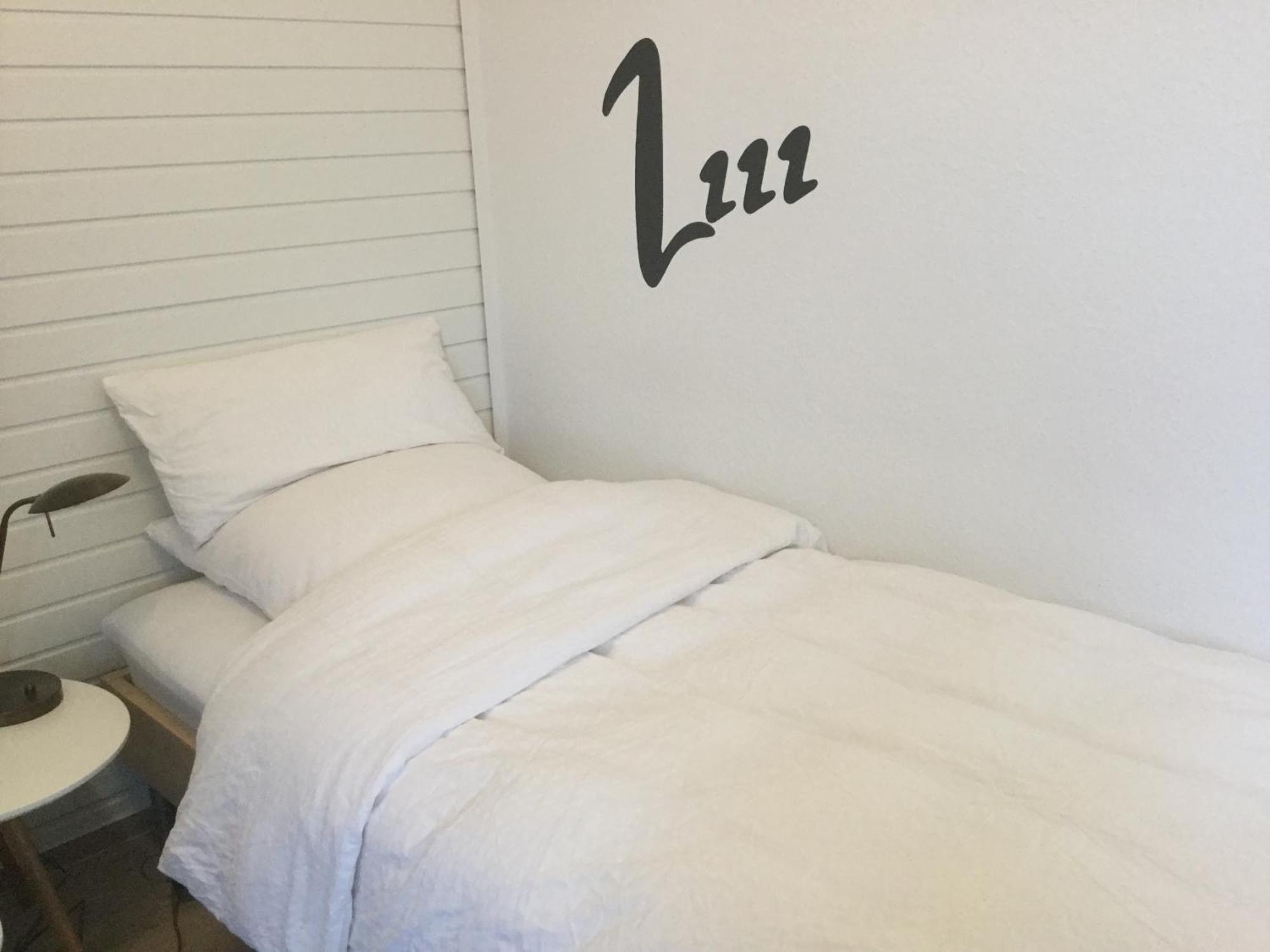 Ferienhaus Us Luett Hus Und Das Zimmer Linde Im Haupthaus Oldemburgo Quarto foto